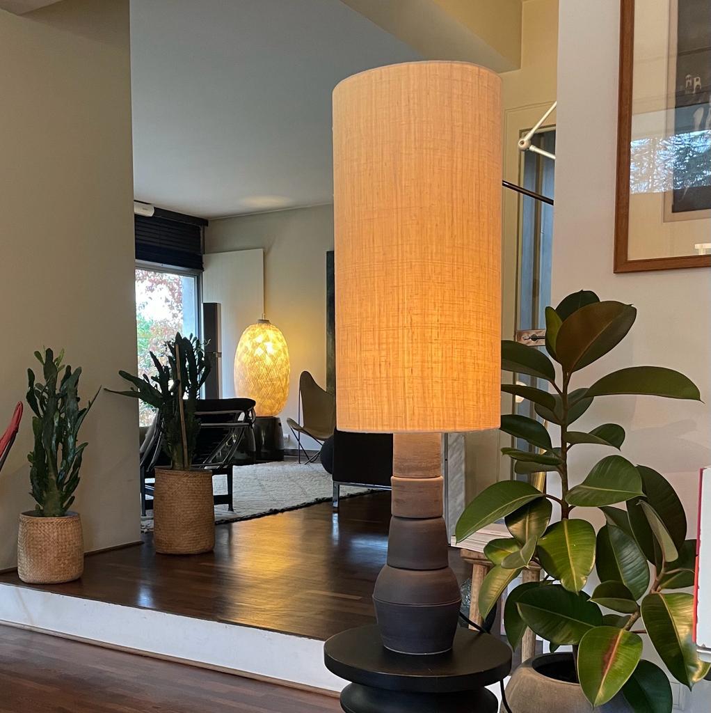 imelceramics_grand_abat_jour_pied_noir_allumee