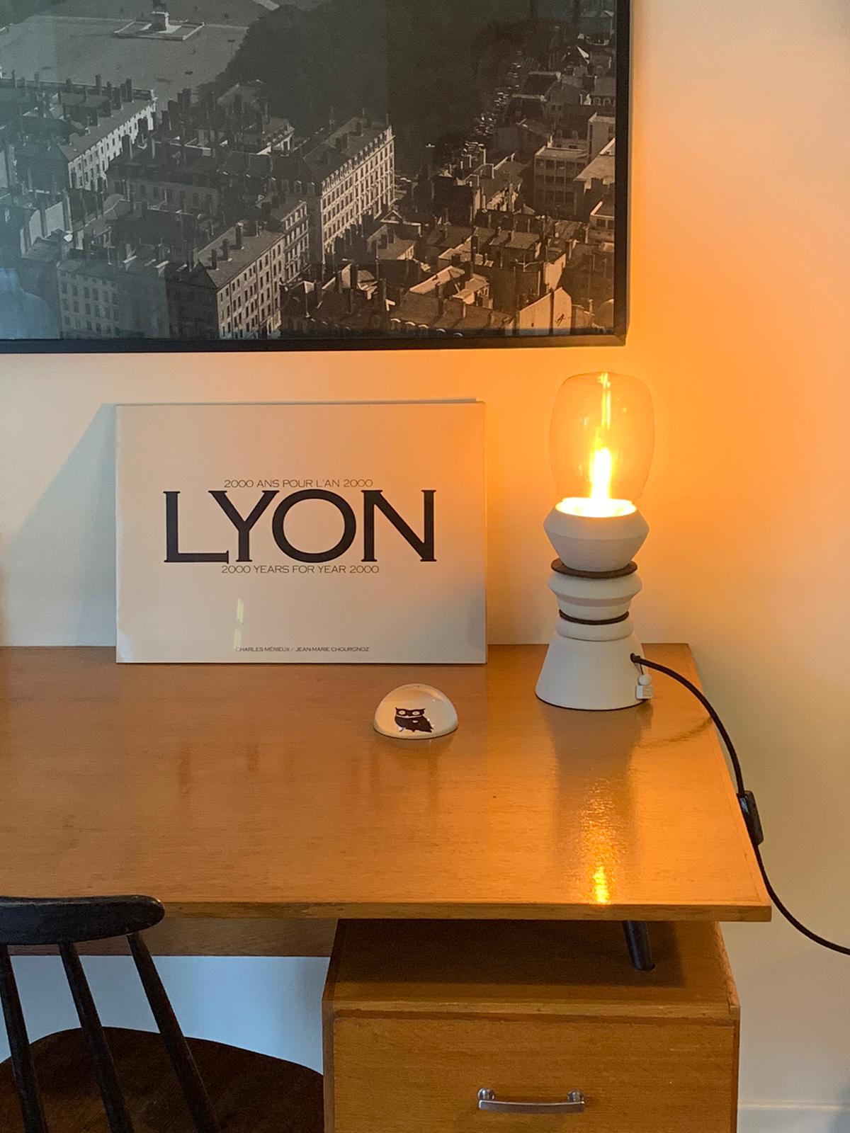 imelceramics_lampe_grosse_ampoule_allumee